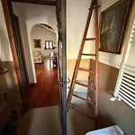 Domus Colosseum, Detached House Just Few Steps From The Colosseum Roma