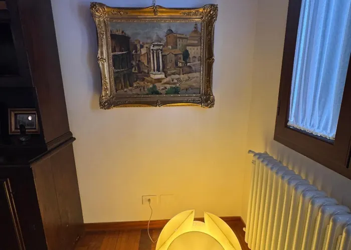 Domus Colosseum, Detached House Just Few Steps From The Colosseum * Рим