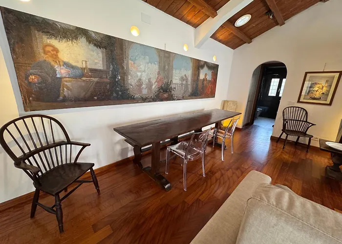 Шале Domus Colosseum, Detached House Just Few Steps From The Colosseum Рим