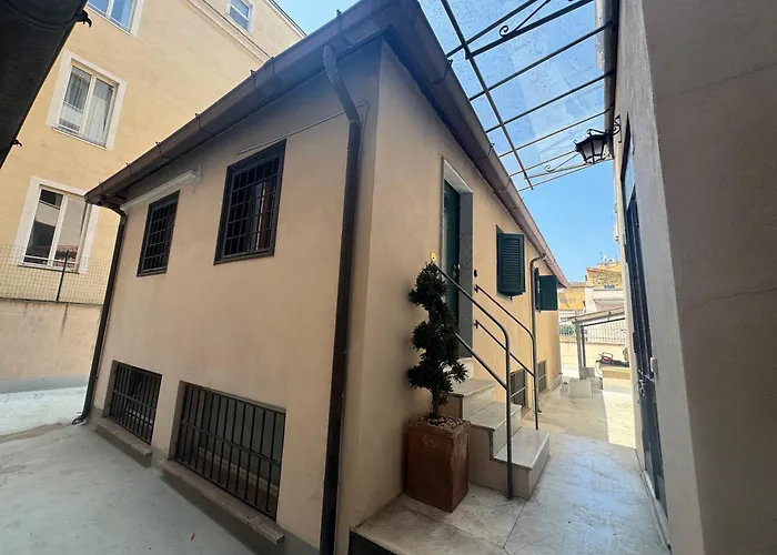 Шале Domus Colosseum, Detached House Just Few Steps From The Colosseum *